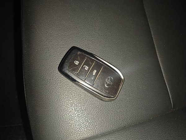 Toyota Corolla 2018, 119700 км, за 8614 USD - фото 12