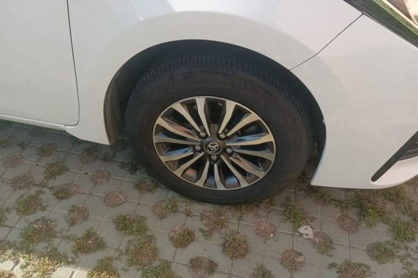 Toyota Corolla 2018, 71400 км, за 7443 USD - фото 8