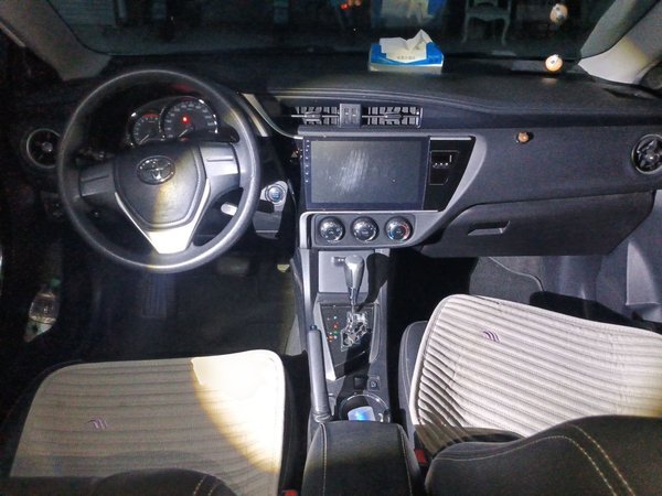 Toyota Corolla 2018, 72900 км, за 6754 USD - фото 10