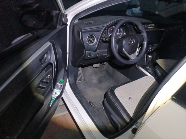 Toyota Corolla 2018, 72900 км, за 6754 USD - фото 17