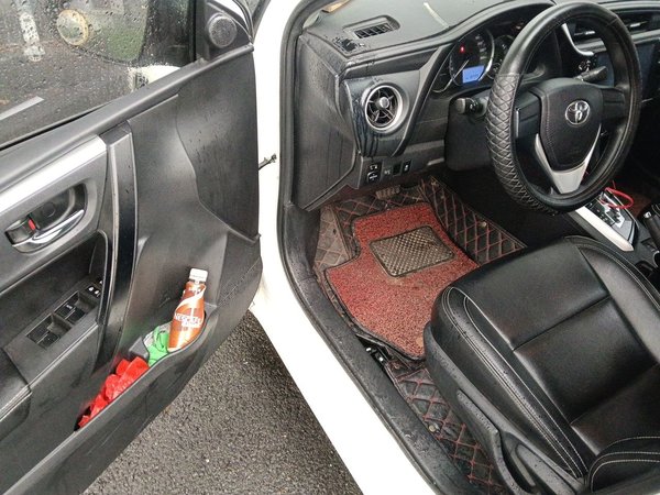 Toyota Corolla 2018, 92400 км, за 6164 USD - фото 17