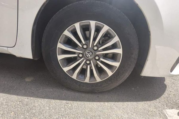 Toyota Corolla 2018, 99400 км, за 8271 USD - фото 8