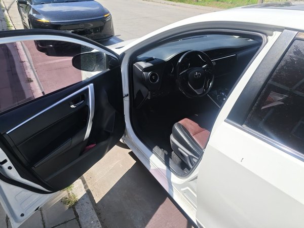 Toyota Corolla 2018, 164100 км, за 9365 USD - фото 8