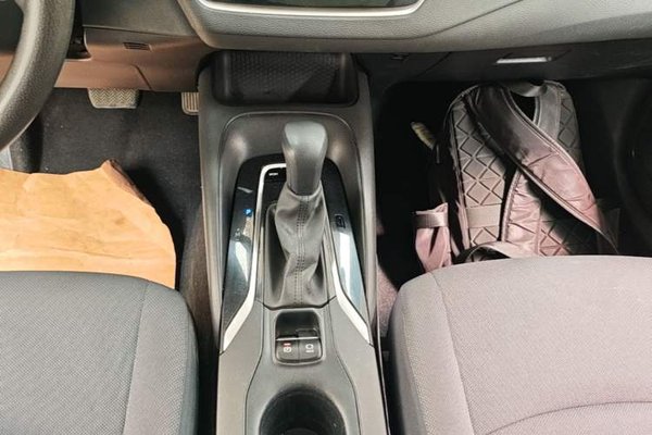 Toyota Corolla 2019, 89500 км, за 9188 USD - фото 17