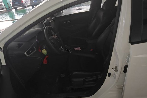 Toyota Corolla 2019, 27200 км, за 9886 USD - фото 14