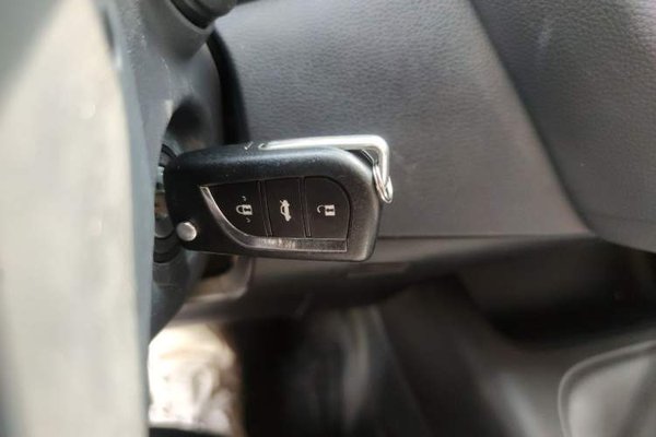 Toyota Corolla 2019, 61400 км, за 10136 USD - фото 15