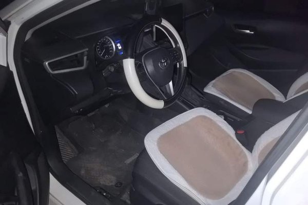 Toyota Corolla 2019, 61400 км, за 10136 USD - фото 16
