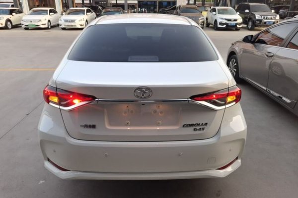 Toyota Corolla 2021, 16200 км, за 10730 USD