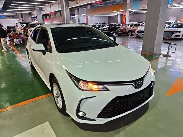 Toyota Corolla 2021 1.2T S-CVT Elite PLUS Edition, 2021 года
