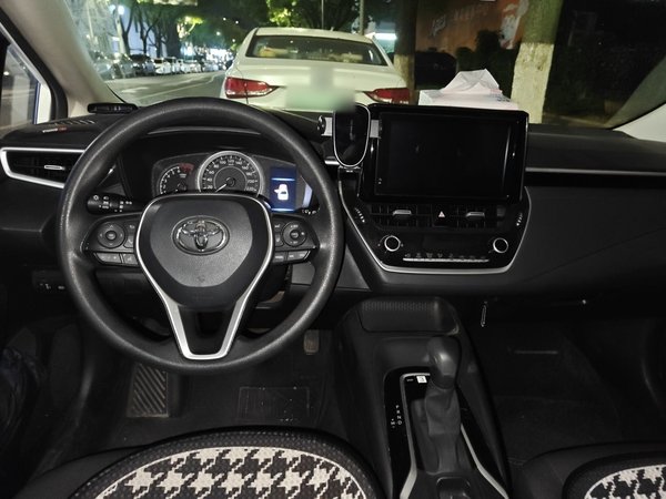 Toyota Corolla 2021, 30800 км, за 8499 USD - фото 10