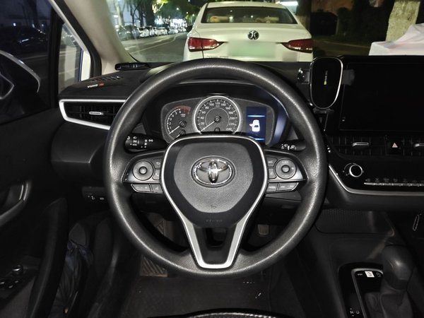 Toyota Corolla 2021, 30800 км, за 8499 USD - фото 11