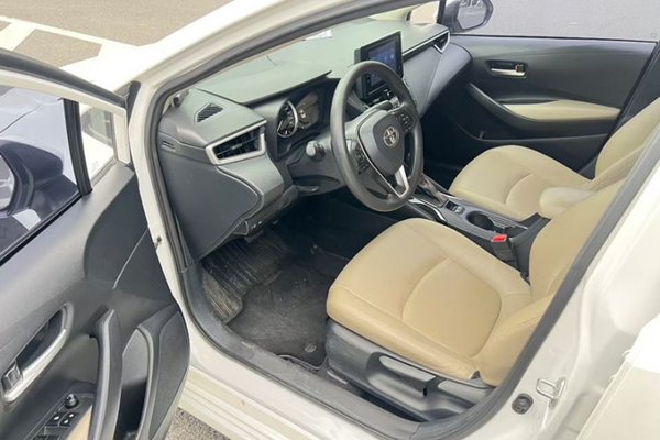 Toyota Corolla 2021, 48300 км, за 10808 USD - фото 12