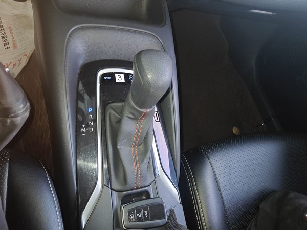 Toyota Corolla 2021, 71000 км, за 10827 USD - фото 17