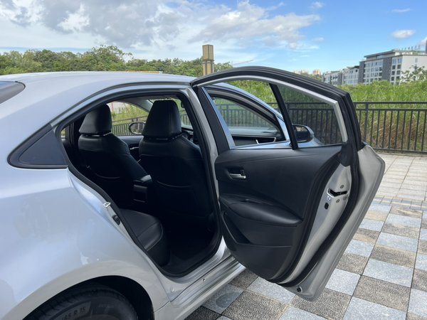 Toyota Corolla 2021, 28800 км, за 9660 USD - фото 27