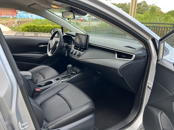 Toyota Corolla 2021, 28800 км, за 9660 USD - фото 30