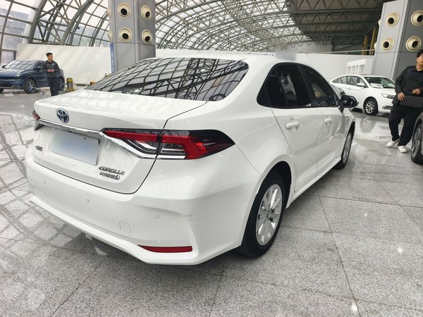 Toyota Corolla · 2021 год