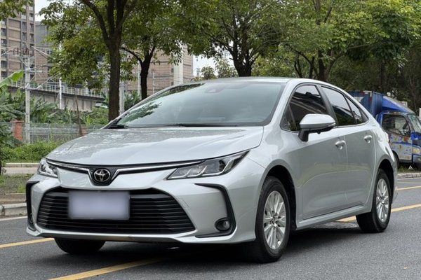Toyota Corolla · 2022 год