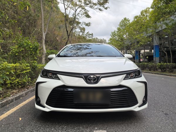 Toyota Corolla 2023, 30300 км, за 13355 USD
