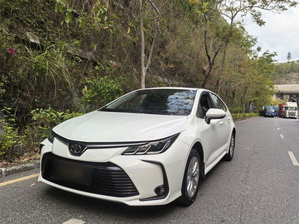 Toyota Corolla · 2023 год