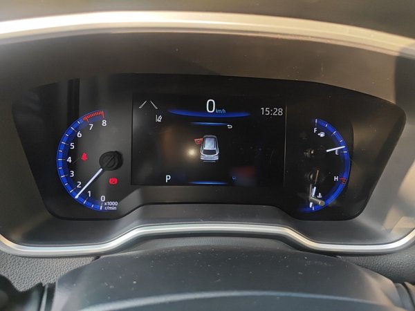 Toyota Corolla Cross 2022, 9400 км, за 15232 USD - фото 14