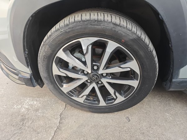 Toyota Corolla Cross 2022 2.0L Flagship Edition, 2022 года