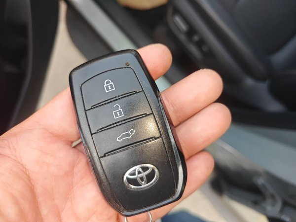 Toyota Corolla Cross 2022, 9400 км, за 15232 USD - фото 21