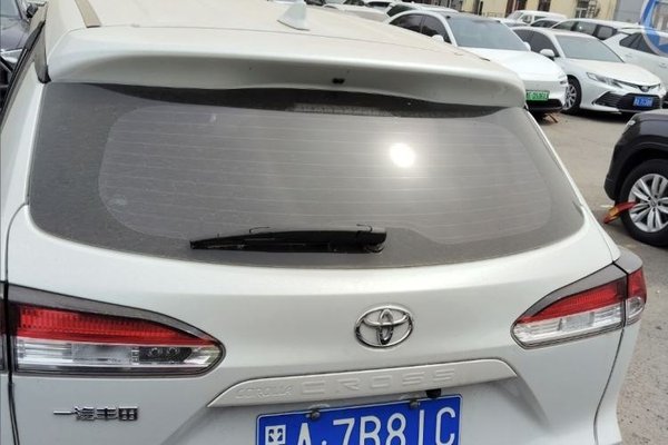 Toyota Corolla Cross 2022, 44400 км, за 12929 USD - фото 7