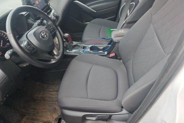 Toyota Corolla Cross 2022, 44400 км, за 12929 USD - фото 14