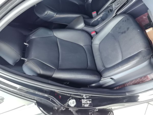 Toyota Corolla Cross 2023, 28700 км, за 13667 USD - фото 29