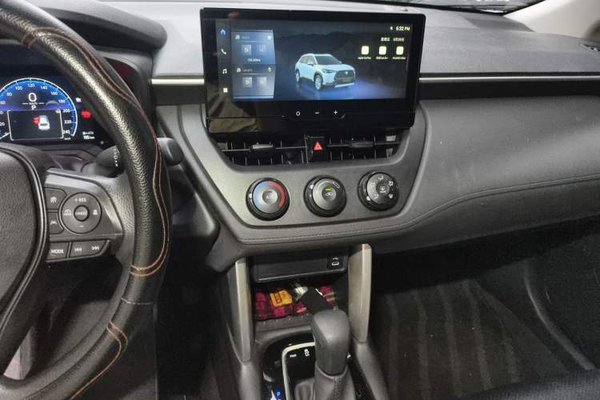 Toyota Corolla Cross 2023, 56700 км, за 11096 USD - фото 13