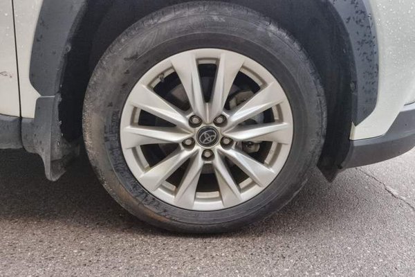 Toyota Corolla Cross 2023, 56700 км, за 11096 USD - фото 8