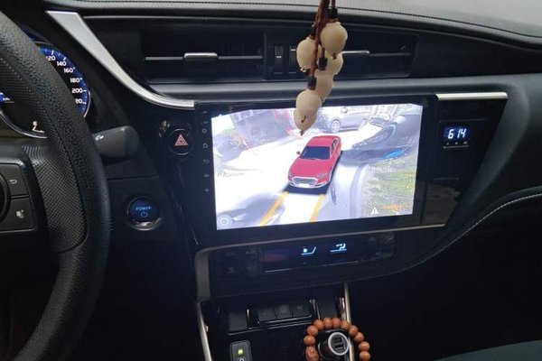 Toyota Corolla Hybrid E+ 2019, 42300 км, за 10588 USD - фото 13