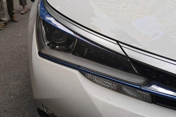 Toyota Corolla Hybrid E+ 2019, 42300 км, за 10588 USD - фото 7