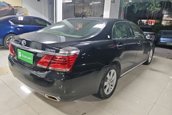 Toyota Crown 2012, 138400 км, за 24138 USD - фото 6