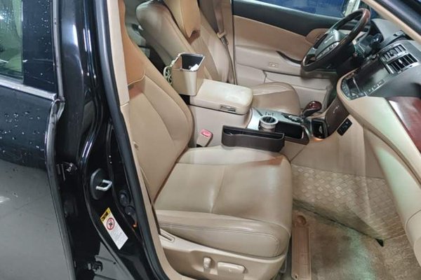 Toyota Crown 2012, 138400 км, за 24138 USD - фото 19