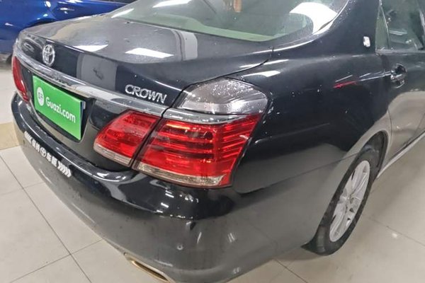 Toyota Crown 2012, 138400 км, за 24138 USD - фото 9