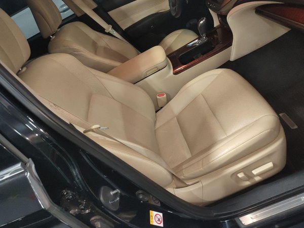 Toyota Crown 2015, 182100 км, за 13945 USD - фото 28