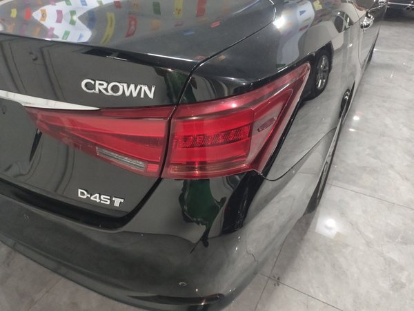 Toyota Crown 2015, 182100 км, за 13945 USD - фото 8