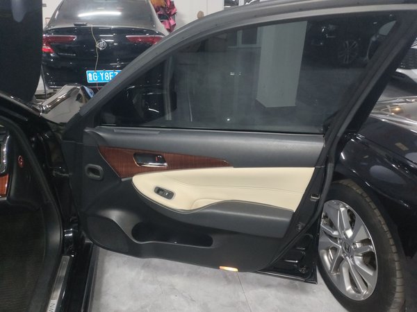 Toyota Crown 2015, 182100 км, за 13945 USD - фото 24