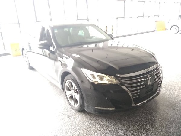 Toyota Crown 2015, 132700 км, за 17522 USD - фото 4