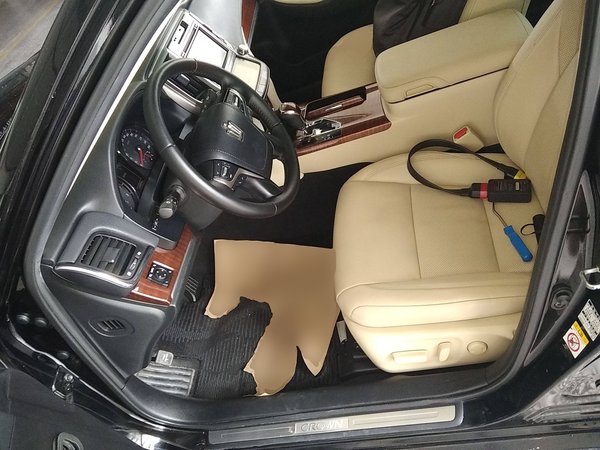 Toyota Crown 2015, 132700 км, за 17522 USD - фото 16