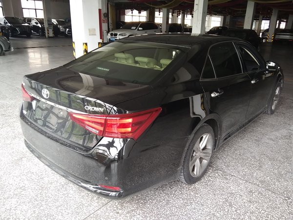 Toyota Crown 2015, 132700 км, за 17522 USD - фото 7