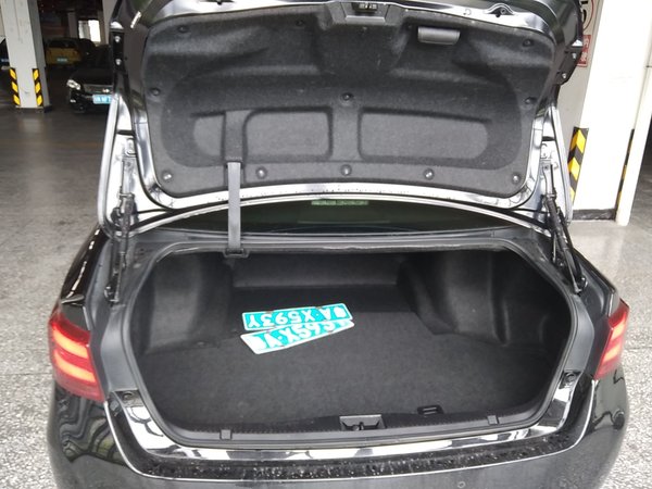 Toyota Crown 2015, 132700 км, за 17522 USD - фото 18