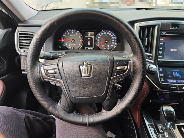 Toyota Crown 2017, 43800 км, за 20846 USD - фото 11