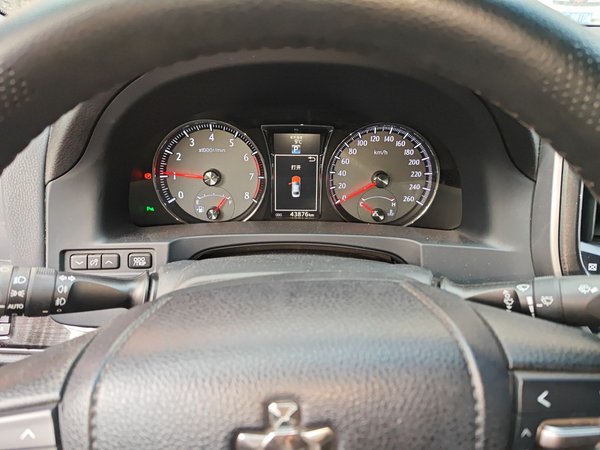 Toyota Crown 2017, 43800 км, за 20846 USD - фото 12