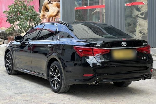 Toyota Crown 2018, 80000 км, за 22859 USD - фото 6
