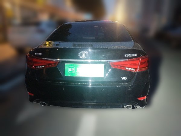 Toyota Crown 2018, 92400 км, за 17523 USD