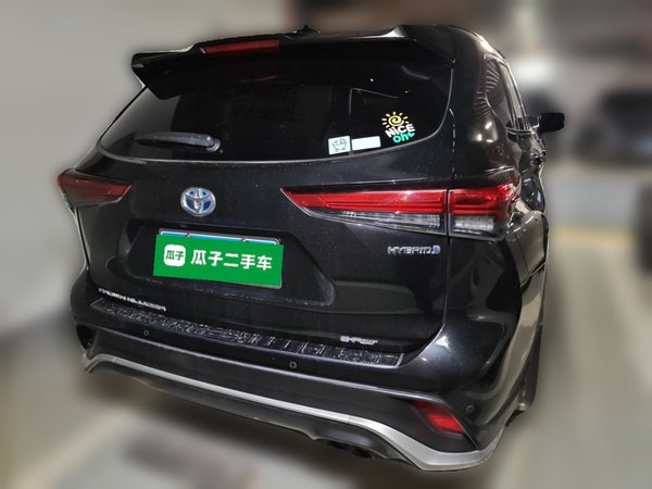 Toyota Crown Kluger 2021, 46600 км, за 32497 USD