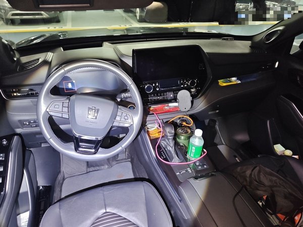 Toyota Crown Kluger 2021, 46600 км, за 32497 USD - фото 10