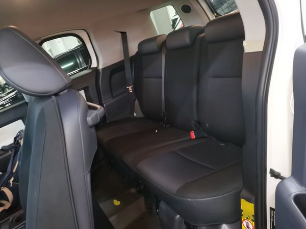 Toyota FJ Cruiser 2022, 6200 км, за 67500 USD - фото 16